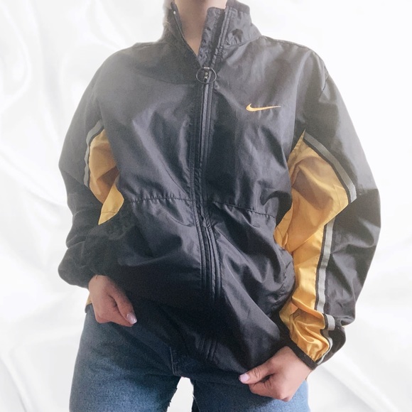 Vintage 90’s Nike jacket - Picture 2 of 2